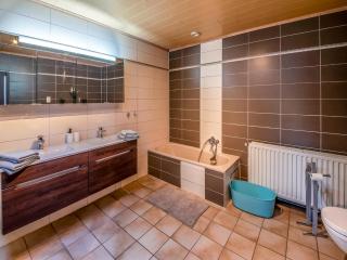 Charming holiday home in Léglise with garden - Léglise - 9