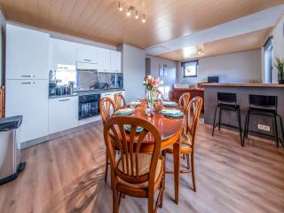 Charming holiday home in Léglise with garden - Léglise - 4