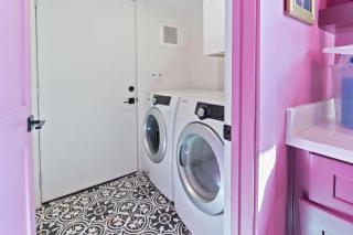 Stylish NEW Home -6 Beds- Near DT & PHX Airport - Phoenix - 1