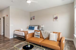 CozySuites - Penrose On Mass with pool and parking #8 - Indianápolis - 7