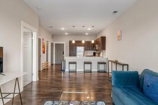 CozySuites - Penrose On Mass with pool and parking #13 - 5