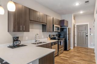 CozySuites - Penrose On Mass with pool and parking#11 - 7