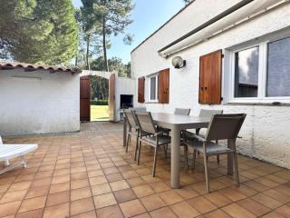 Villa 3 chambres à La Palmyre avec terrasse, parking et WiFi - FR-1-705-98 - Les Mathes - 9