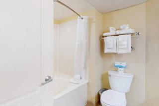 *Incredible OceanFRONT Views*Pools*Lazy River*A133 - Myrtle Beach - 4