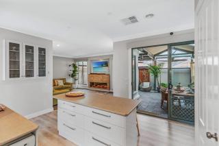 The Port Terrace - Echuca - 1