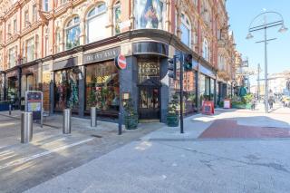 Paradise Boutique Deluxe - Leeds City Center - Steps to Ivy Asia - Leeds - 8