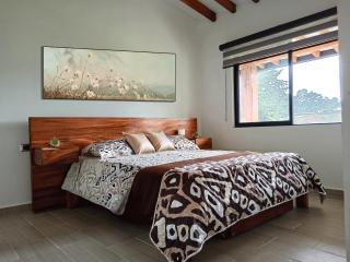 Casa moderna san Felix cerca a parapentes y miradores con vista a Medellín - 5