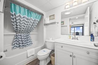 *UPdated Family BEACH Escape*Pools, Hot Tubs*P143 - Myrtle Beach - 1
