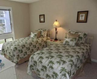 2BR SHORE DR AREA: QUEEN: POOL: Grill: Beach: Ocean Annie's: M28 - Myrtle Beach - 8