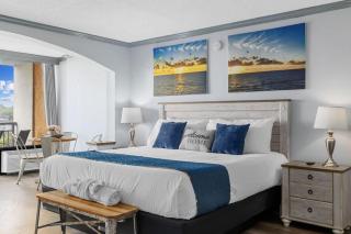 *BEACH, COMFY, SUNNY* *Great Pools, Hot Tubs, Lazy Rive & More*S44 - Myrtle Beach - 0