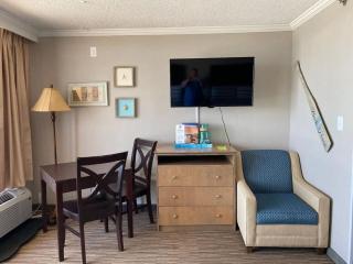 *OCEANFRONT GETAWAY* Great Pools, Lazy River, Hot Tubs+*A82 - Myrtle Beach - 3