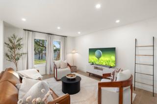 Opulent Old Town Scottsdale Condo | Pool | Yard! - 9