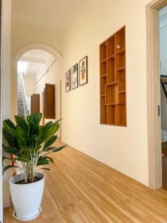 Nhà mặt đất 200m2 view biển Nhật Lệ, 3 phòng ngủ , 4 giường, 6 nhà tắm,Ra Khơi House - Ðồng Hới - 1