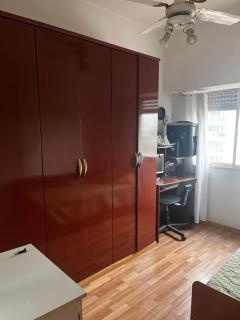 Amplio Departamento zona centro-sur de Santa Fe capital - 1