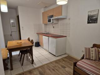 Appartement T2 avec Terrasse et Parking à Cauterets - FR-1-234-337 - Cauterets - 0