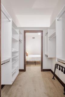 CozySuites Sky Central Rooftop Pool #6 - Cincinnati - 7