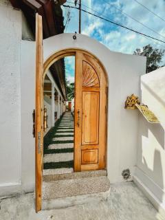 RATU Village - Luxury Apartment and Private Villa Gili Air - Gili Air - 7