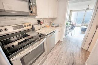*Peaceful Ocean VIEW Beauty*Beach*Hot Tubs*J100 - Myrtle Beach - 4