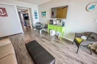 *Peaceful Ocean VIEW Beauty*Beach*Hot Tubs*J100 - Myrtle Beach - 3