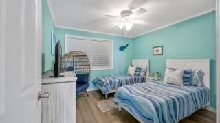 *2br OCEANFRONT RETREAT*KING Ensuite*Pool*NMB Cherry Grove*Pc4 - Myrtle Beach - 7
