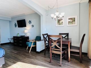 *SEE THE WAVES FROM YOUR BIG BALCONY*Great Pools, Hot Tubs*H34 - Myrtle Beach - 1