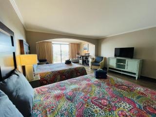 *FANTASTIC SUNSETS AWAIT* *Queen Beds *Great Pools, Hot Tubs+++*NM61 - Myrtle Beach - 8