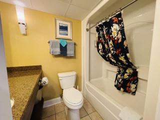 *FANTASTIC SUNSETS AWAIT* *Queen Beds *Great Pools, Hot Tubs+++*NM61 - Myrtle Beach - 5