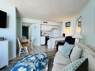 *AWESOME VIEW*PEACEFUL CABANA SECTION*Pools*Hot Tub*T113 - Myrtle Beach - 7