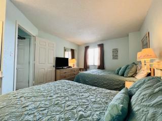 *AWESOME VIEW*PEACEFUL CABANA SECTION*Pools*Hot Tub*T113 - Myrtle Beach - 3