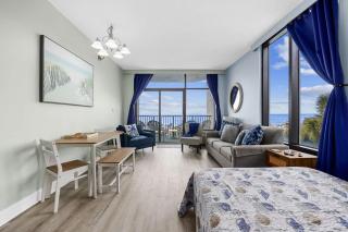 *FRESH NEW OCEANFRONT*Pool*KING Bed*OMG VIEW*Approved Dogs*F22-4 - Myrtle Beach - 4