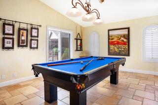 Chardonnay Charm by AvantStay Luxe Group Retreat w Pool Mins to Wineries - - 6