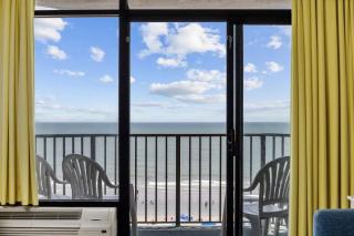 *OCEANFRONT FRESH RENO*KING Bed*Pool*Hot Tub*Approved Dogs*W54 - Myrtle Beach - 9