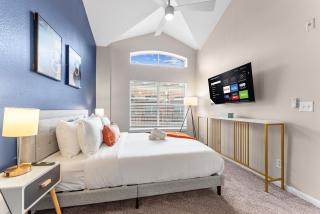 Modern Haven in the Heart of Dallas - 3