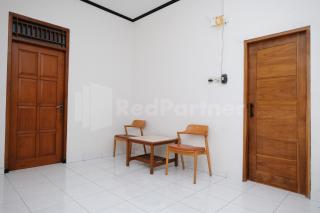 Griya Asri Guest House RedPartner - 8