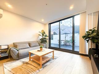 Luxurious Apartment In heart of Bankstown CBD - Bankstown - 8