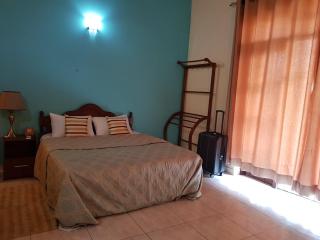 Homestay in Rajagiriya with Easy access to Colombo - Sri Jayewardenepura Kotte - 1