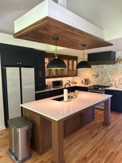 Spacious 5 bedroom house in charming Stone Mountain - Stone Mountain - 0