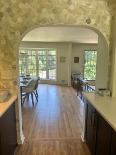 Spacious 5 bedroom house in charming Stone Mountain - 6