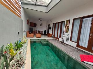 "Sashiamara" Minimalist residence, 2 bedrooms - Denpasar - 5
