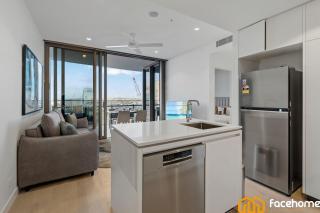 Luxury Retreat QWR River & City Views - Brisbane - 5
