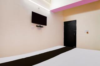 Hotel O Divine Stays - Lucknow - 3