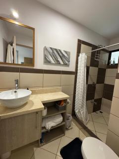 Charming Nook Second Floor Condo with Rooftop - 2