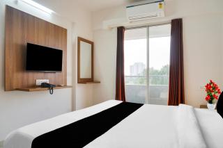 Super Townhouse Lohegaon Near Pune Airport formerly Landmark Regency - Lohogaon - 4
