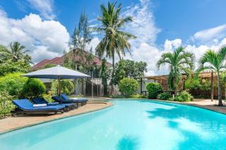 Black Pearl - Luxury Villa with private pool - near beach - Praia de Diani - 0