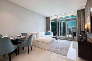 Bay's Edge, Luxury Canal View 2BR in Business Bay - 4