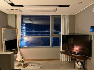 광안리 해변이 바로 눈 앞에 펼쳐지는 아파트 - Busan - 0