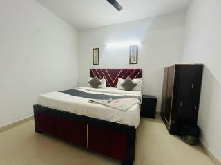 Happy Home - IGNOU Rd Saket - Neu-Delhi - 9
