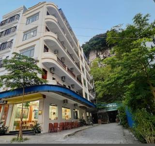 GOLDEN LAND HOTEL - 8