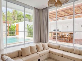 Anjou - Twin Villa in Berawa Canggu - Canggu - 0