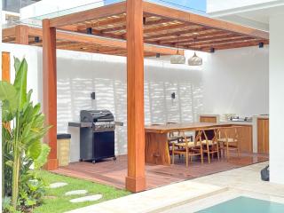 Anjou - Twin Villa in Berawa Canggu - Canggu - 7
